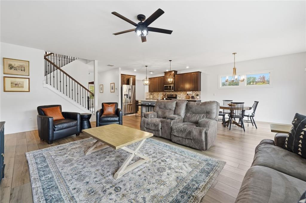 ESTATES AT RIVERSIDE - Residential