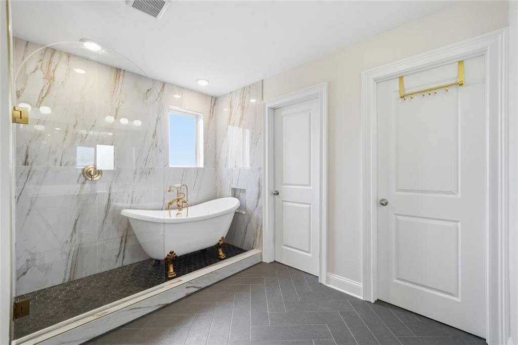 ESTATES AT RIVERSIDE - Residential