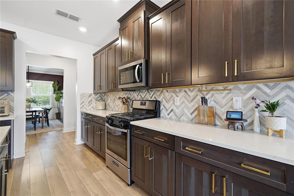 ESTATES AT RIVERSIDE - Residential