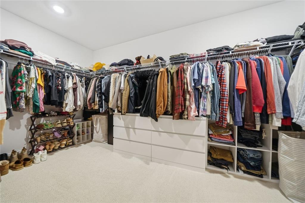 ESTATES AT RIVERSIDE - Residential