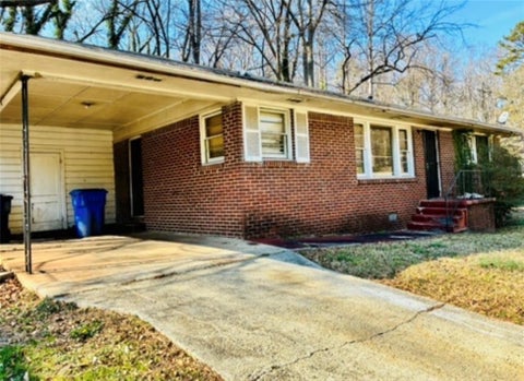 Homes For Sale - 2737 Altaview Drive<br/> Atlanta, GA 30354