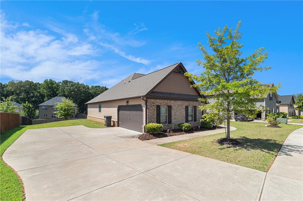 90 Streamside Drive
