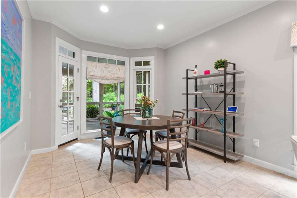 2140 Azalea Drive, Roswell, Georgia image 17
