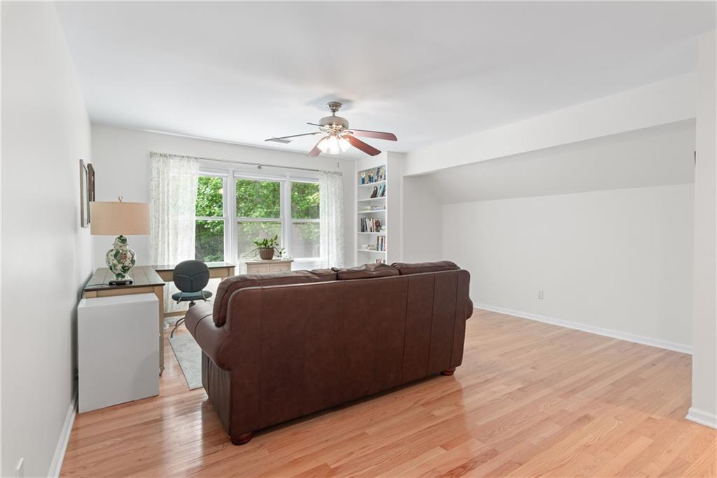2140 Azalea Drive, Roswell, Georgia image 34