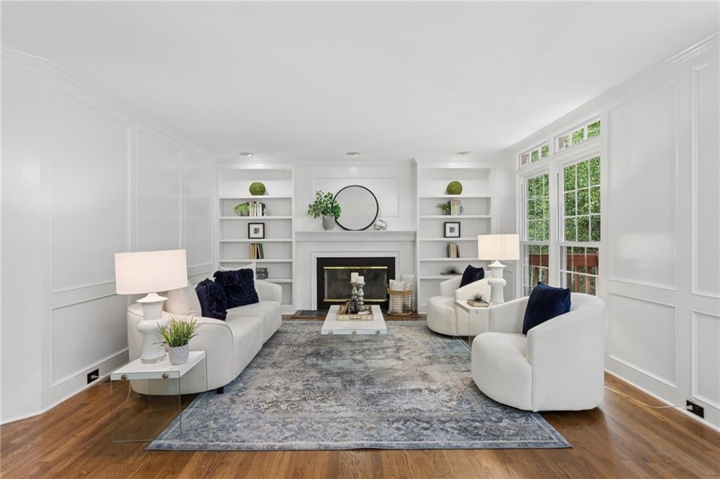 3840 Fenway Crossing