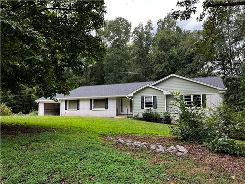 A home in Lilburn