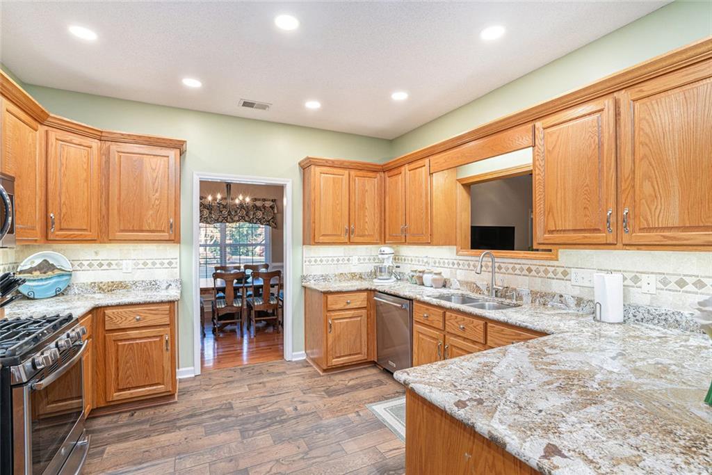 HOME PLACE - Residential