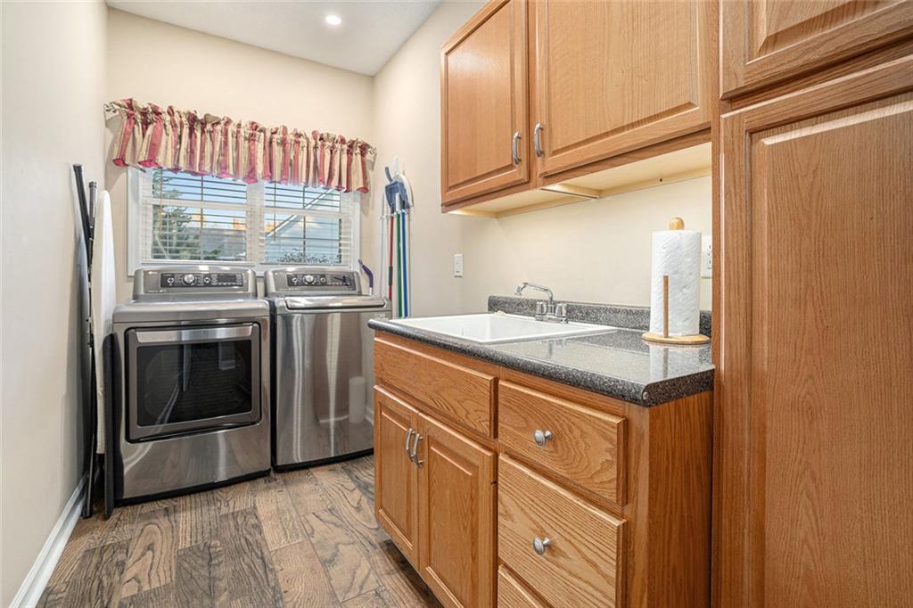 HOME PLACE - Residential