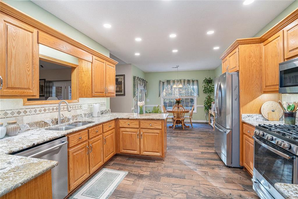 HOME PLACE - Residential