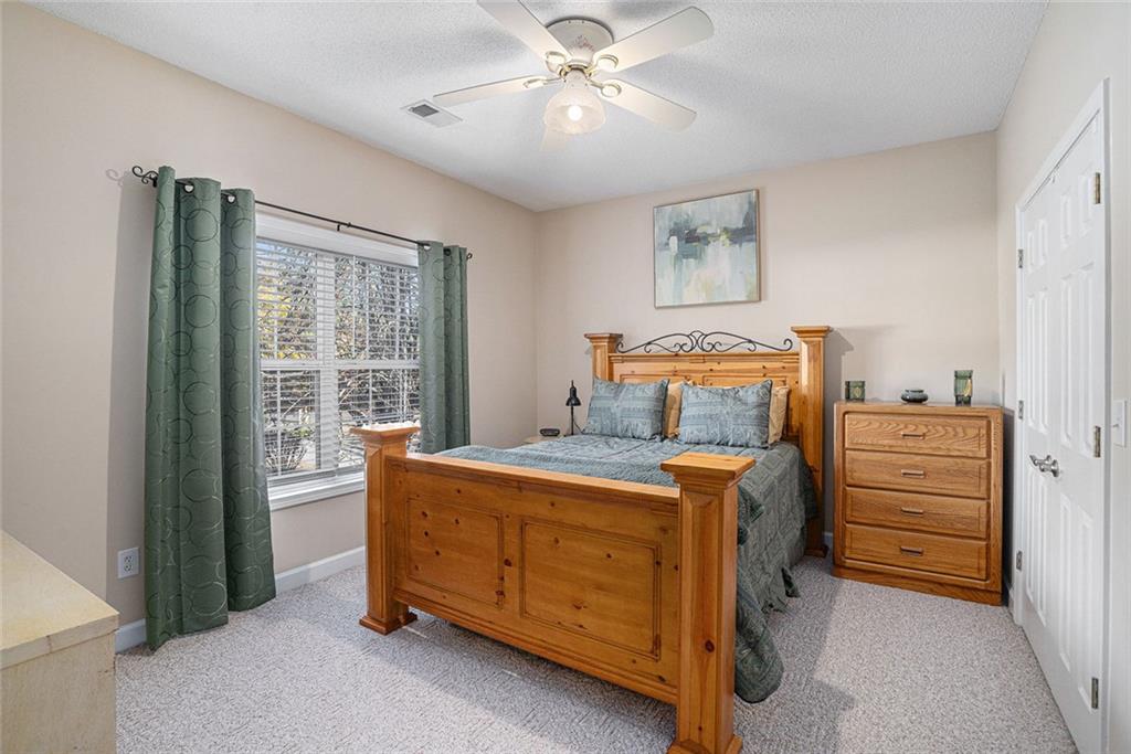 HOME PLACE - Residential