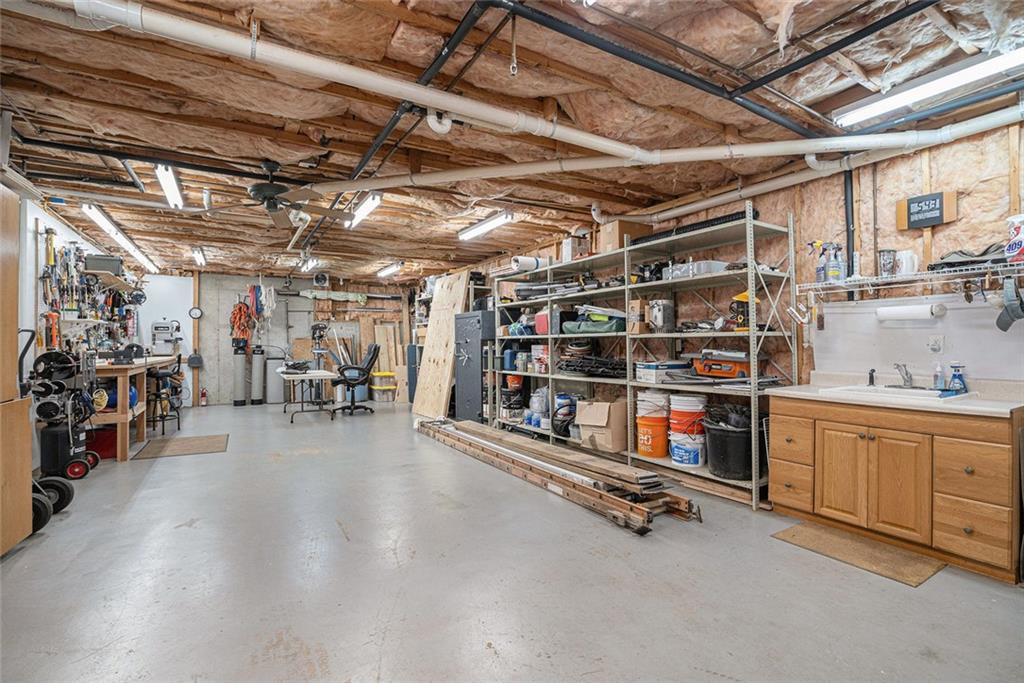 HOME PLACE - Residential