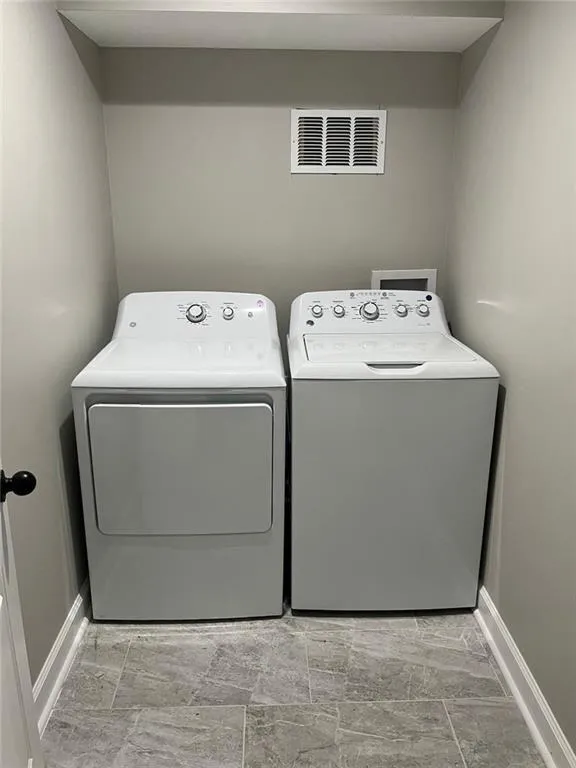 Decatur, Georgia 30032, United States, 4 Bedrooms Bedrooms, ,3 BathroomsBathrooms,Residential,Active,205791