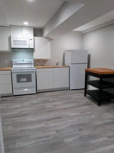 Decatur, Georgia 30032, United States, 4 Bedrooms Bedrooms, ,3 BathroomsBathrooms,Residential,Active,205791