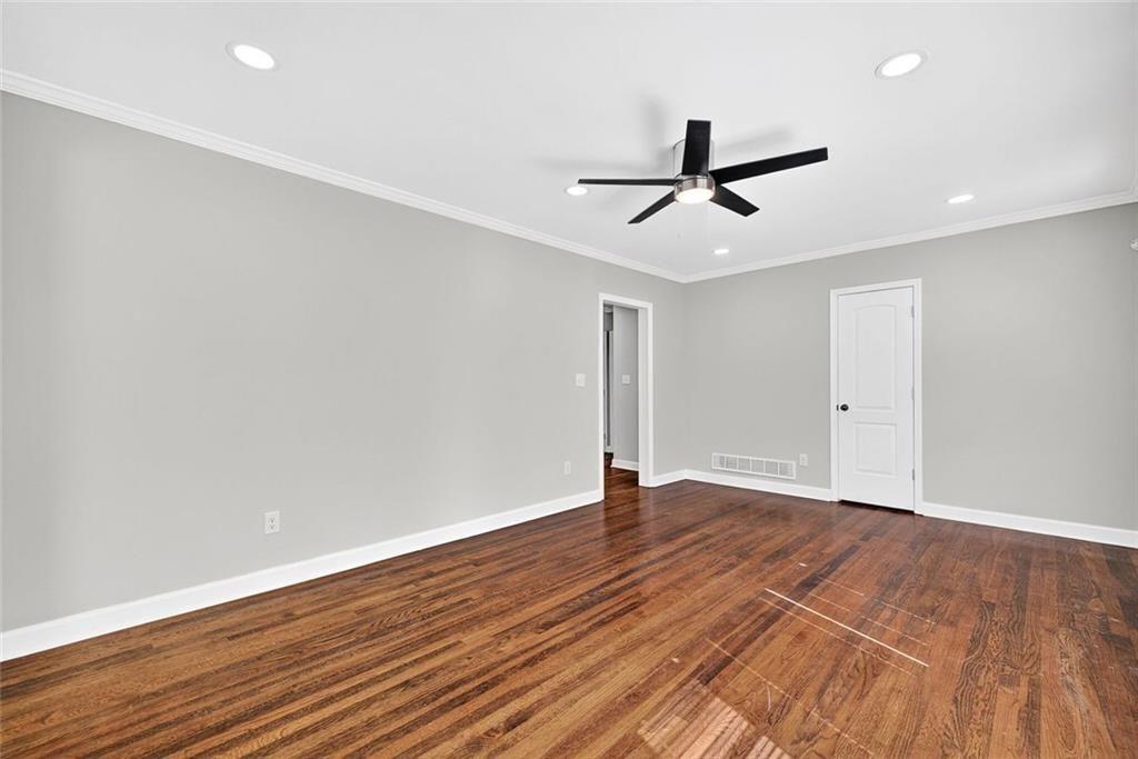 2219 Rosewood Road