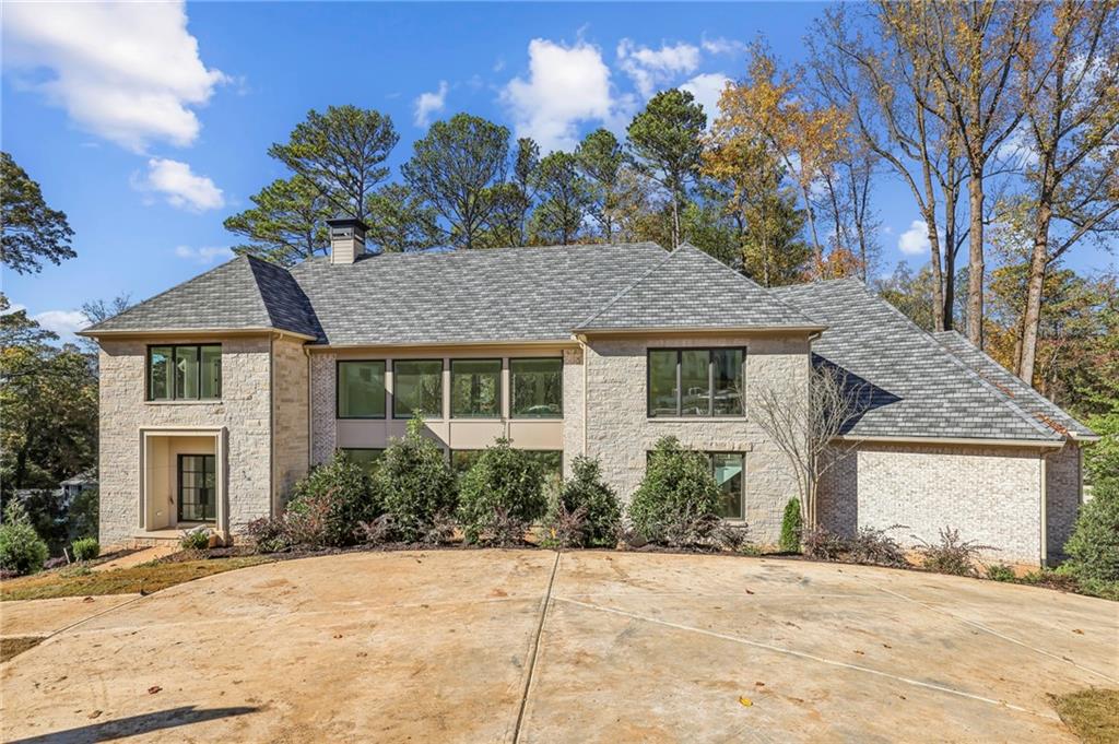 825 Kenry Court