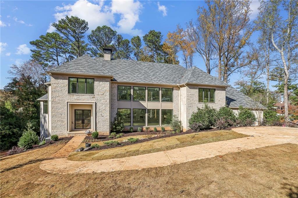 825 Kenry Court