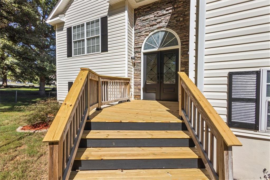 106 Hunters Place