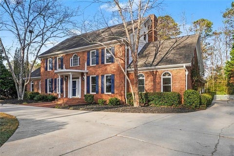 Homes For Sale - 6203 Crestview Drive<br/> Covington, GA 30014