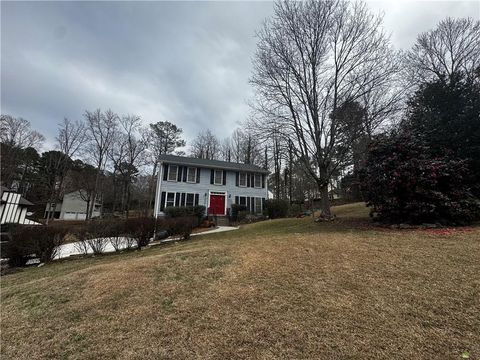 Photo of 2990 Mountain Trace NE, Roswell, GA 30075 (MLS # 7728975)