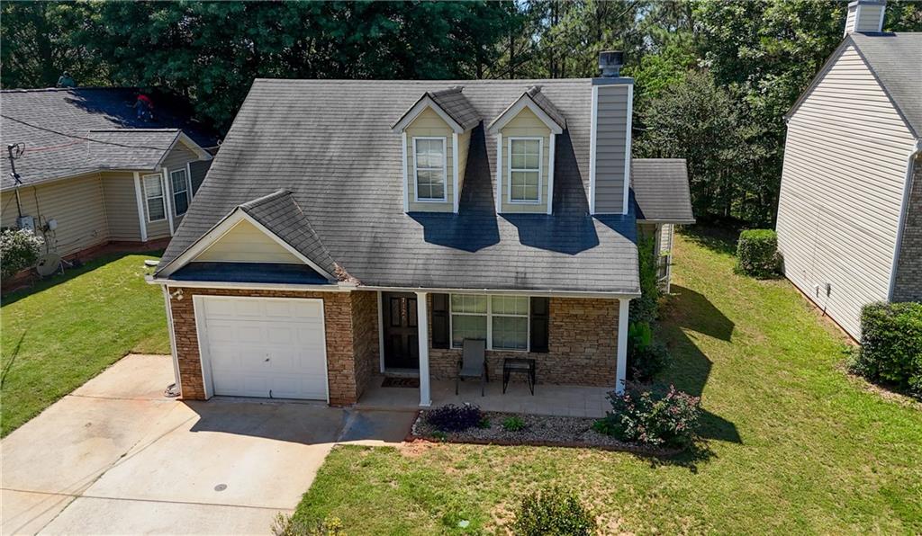 7126 Ravenwood Lane