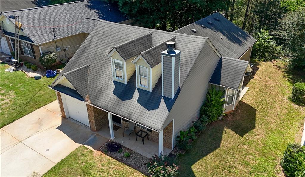 7126 Ravenwood Lane