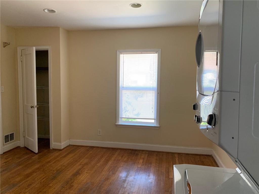 276 Murray Hill Avenue