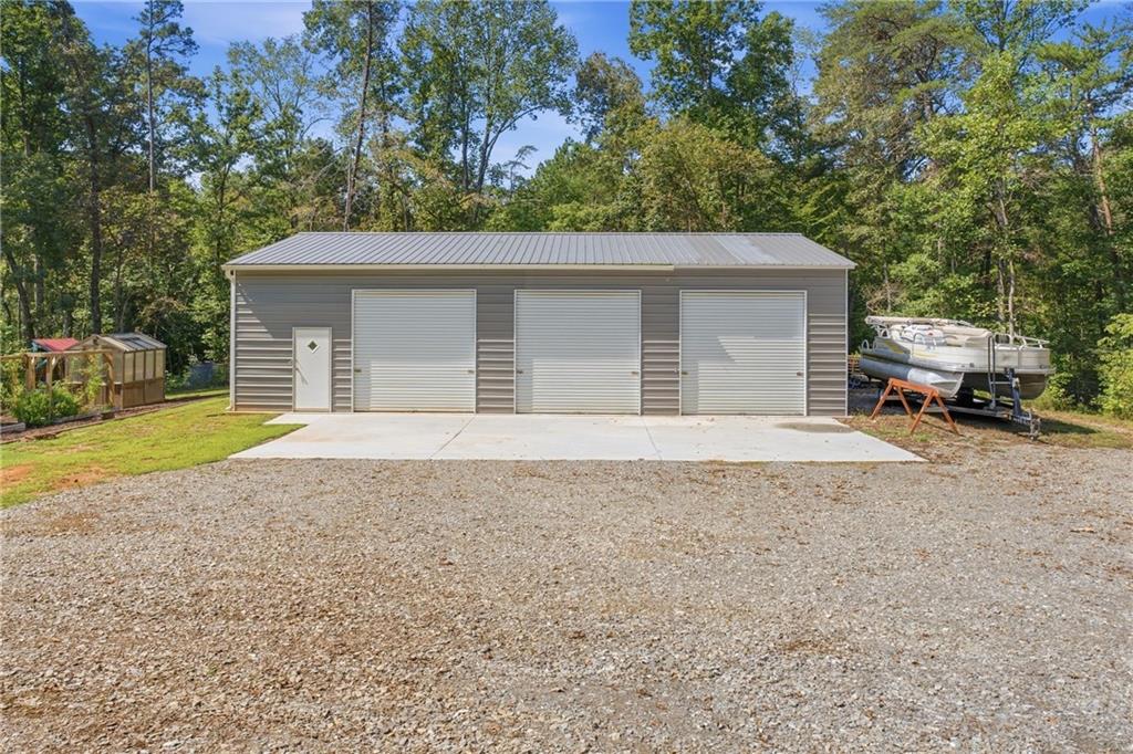1608 Thompson Lane