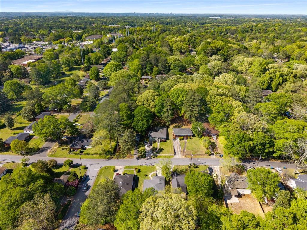 2358 Larchwood Road, Atlanta, Georgia image 38