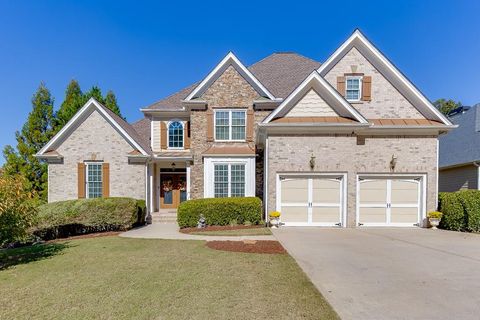 A home in Dacula