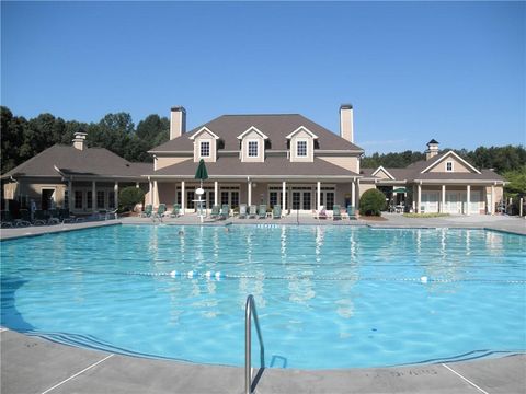 A home in Dacula