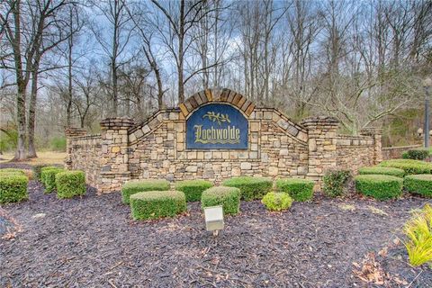 135 Inverleigh Row Covington GA 30014