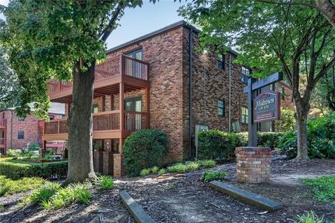 Condo For Sale - 890 Glendale Terrace #1<br/> Atlanta, GA 30309