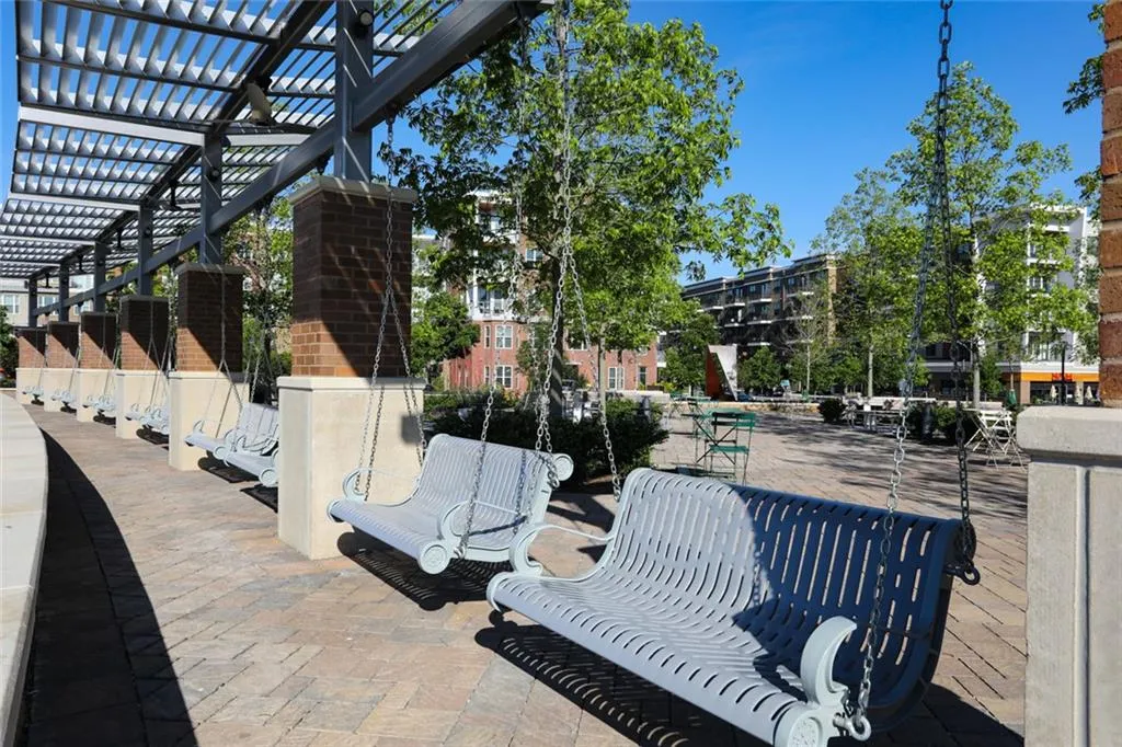 Sandy Springs, Georgia 30328, United States, 3 Bedrooms Bedrooms, ,4 BathroomsBathrooms,Residential,Active,204699