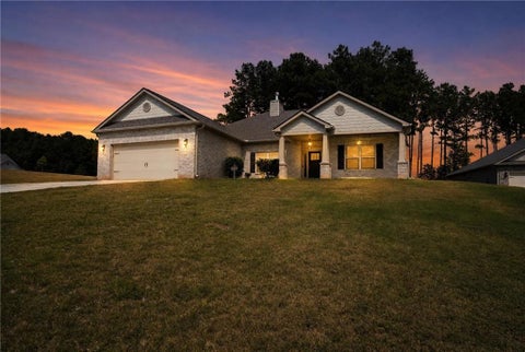 Homes For Sale - 3400 Brackenwood Road<br/> Loganville, GA 30052