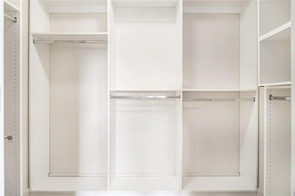 Atlanta, Georgia 30307, United States, 3 Bedrooms Bedrooms, ,4 BathroomsBathrooms,Residential,Active,169497