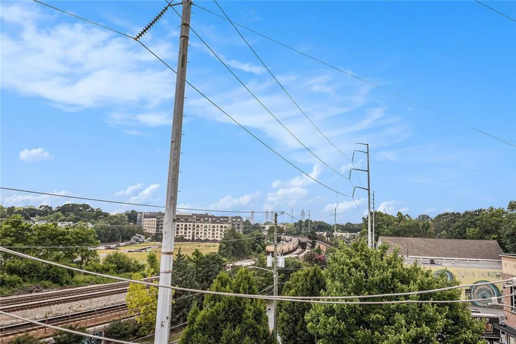 Atlanta, Georgia 30307, United States, 3 Bedrooms Bedrooms, ,4 BathroomsBathrooms,Residential,Active,169497