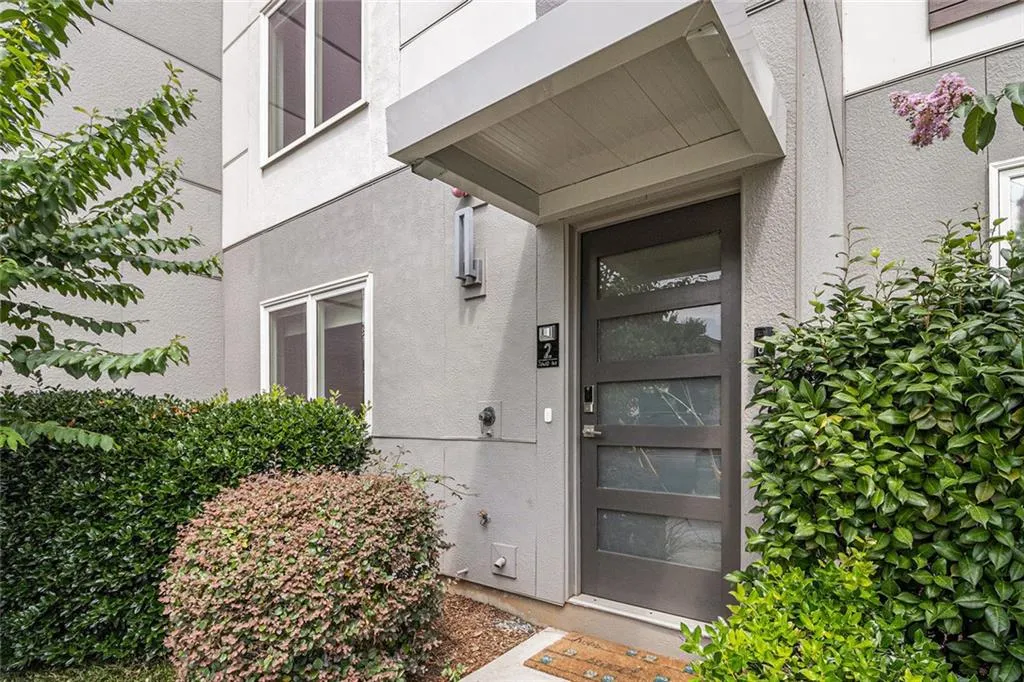 Atlanta, Georgia 30307, United States, 3 Bedrooms Bedrooms, ,4 BathroomsBathrooms,Residential,Active,169497