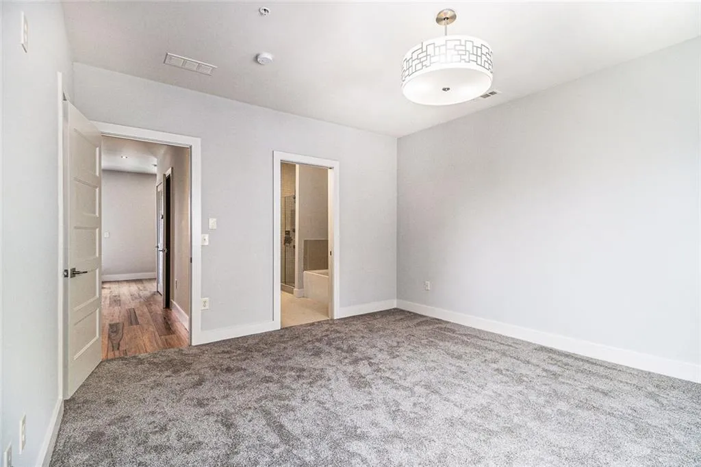 Atlanta, Georgia 30307, United States, 3 Bedrooms Bedrooms, ,4 BathroomsBathrooms,Residential,Active,169497