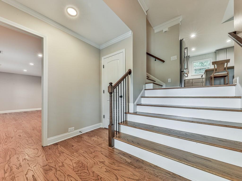 221 Woods Circle
