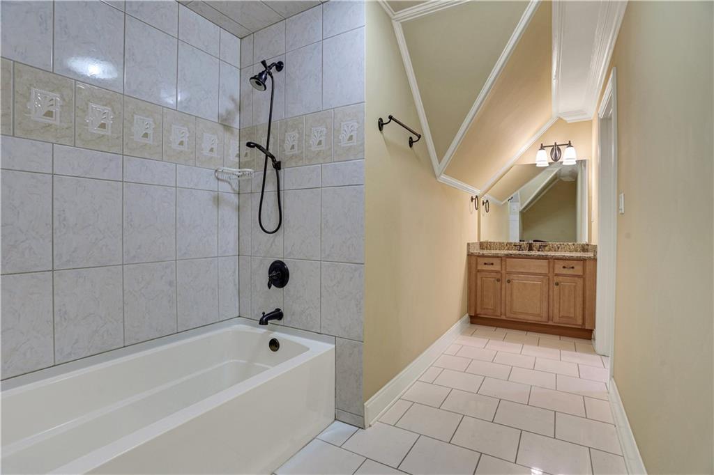 Windward - Residential Lease