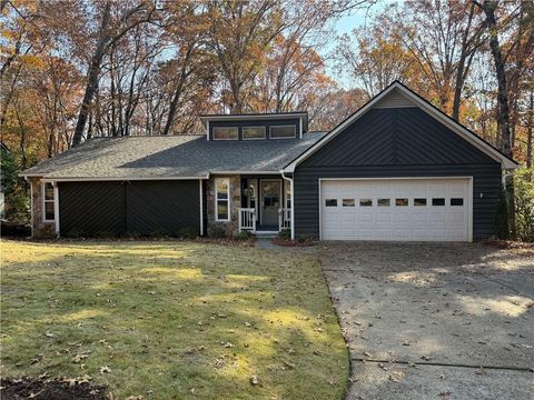 645 Trailmore Place Roswell GA 30076