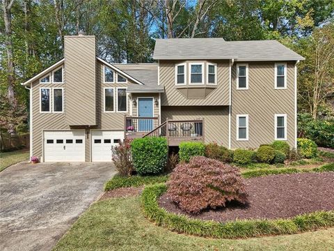 2842 Forest Chase Drive NE Marietta GA 30066