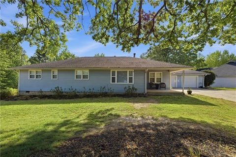 Homes For Sale - 645 Clyde Cole Road<br/> Dallas, GA 30157