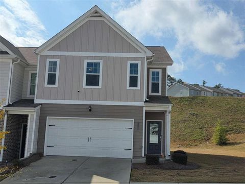 Townhouse For Sale - 7539 Knoll Hollow Road<br/> Lithonia, GA 30058
