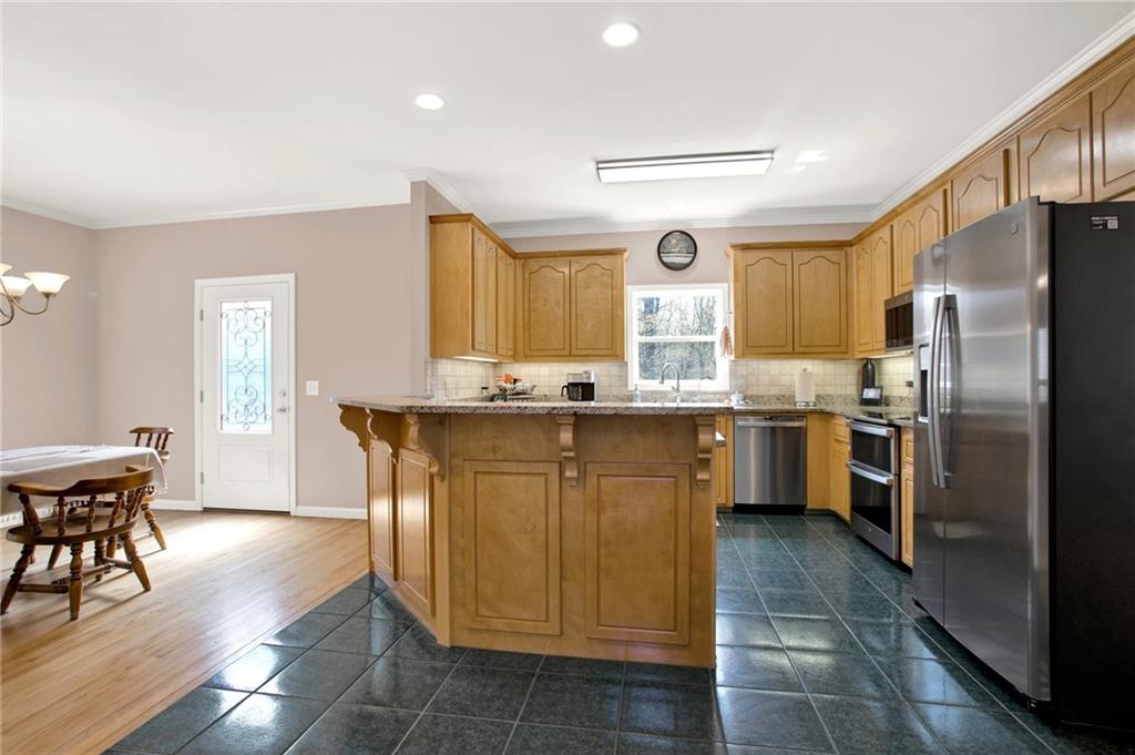 114 Hardwood Lane, Canton, Georgia image 18