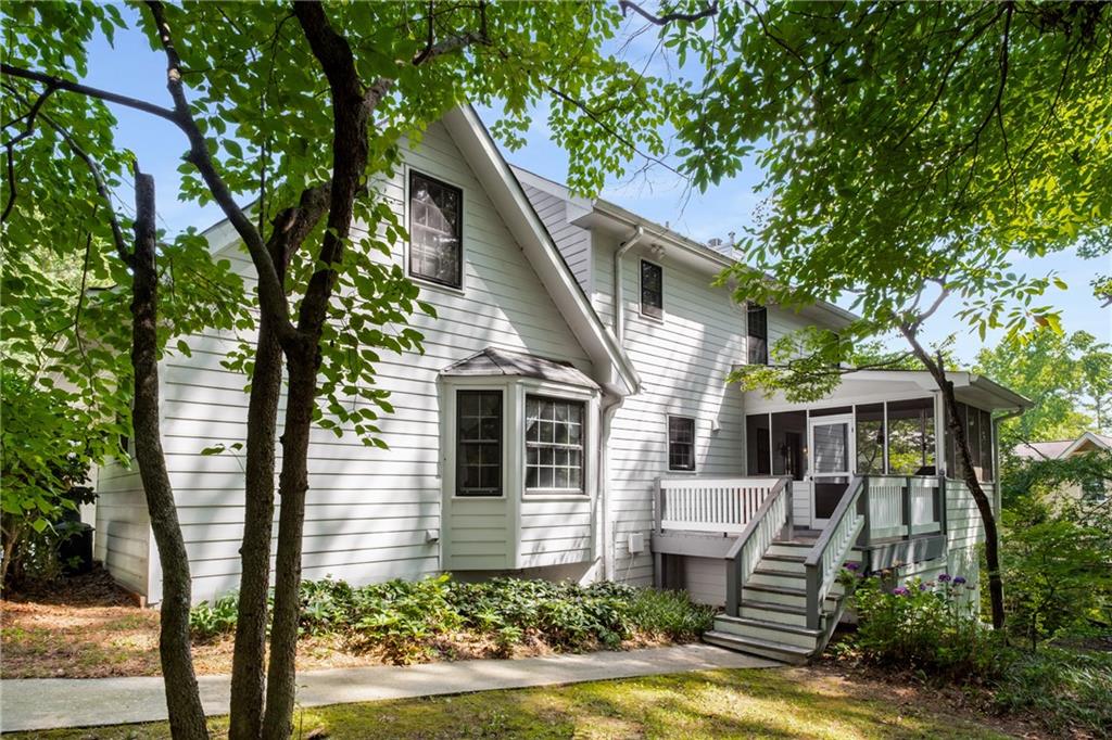 Skyland Glen - Residential