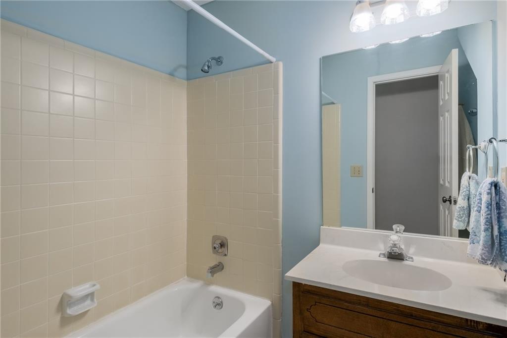 Skyland Glen - Residential