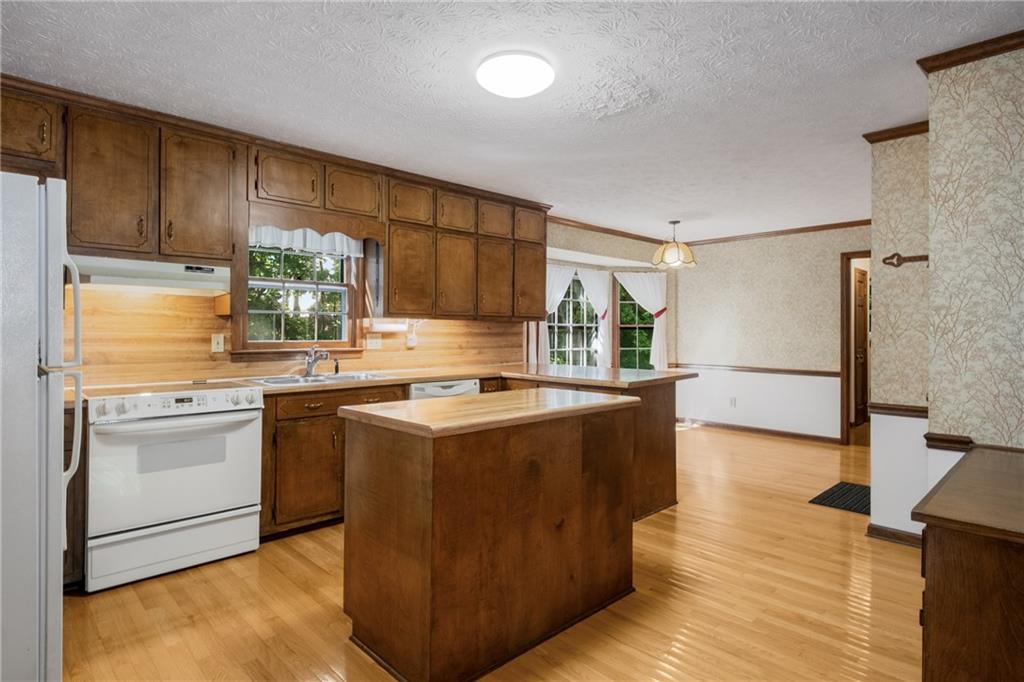 Skyland Glen - Residential
