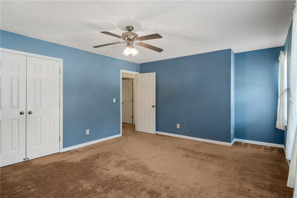 Skyland Glen - Residential