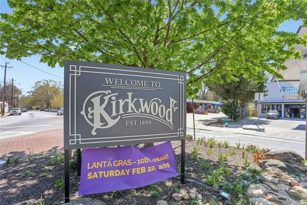 Atlanta, Georgia 30317, United States, 3 Bedrooms Bedrooms, ,3 BathroomsBathrooms,Residential,Pending,100791